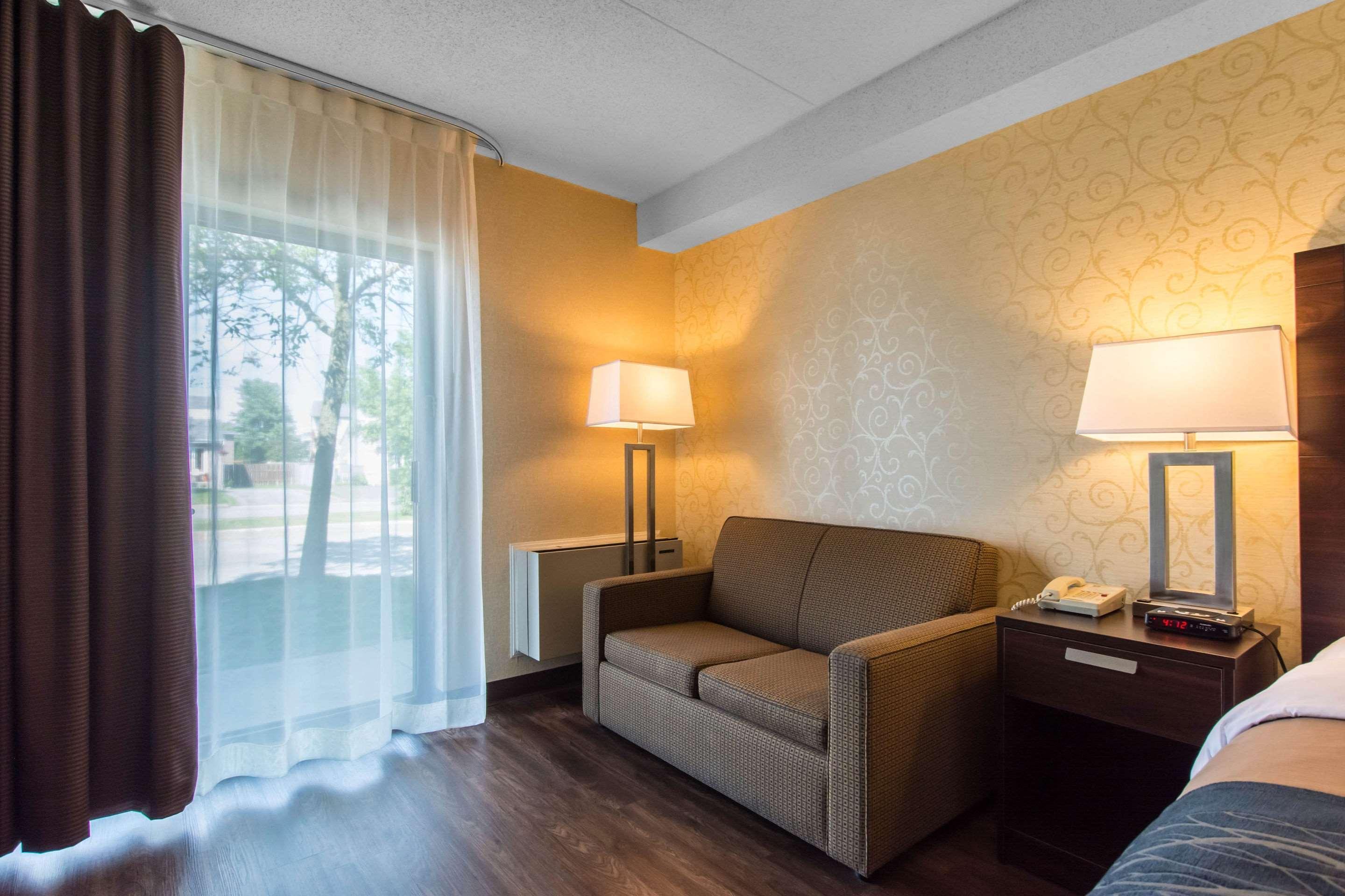 Comfort Inn Trois-Rivières Exterior foto